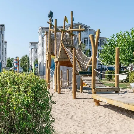 公寓 Ostseeurlaub Mit Balkon In *
